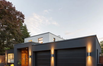 Hvordan elektriske garasjeporter gjør hjemmet mer komfortabelt garasjeport